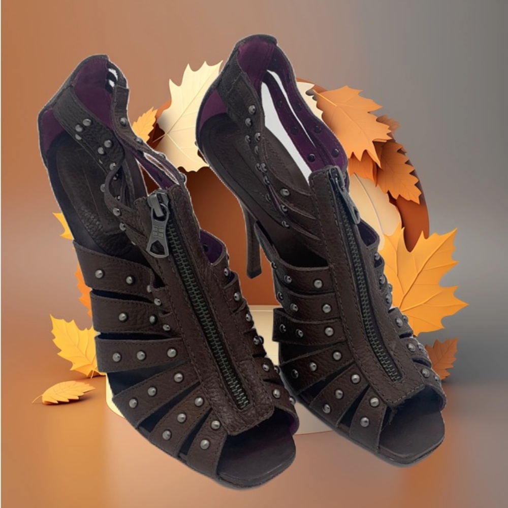 Stunning Vintage Studded Leather and Zipper Heels